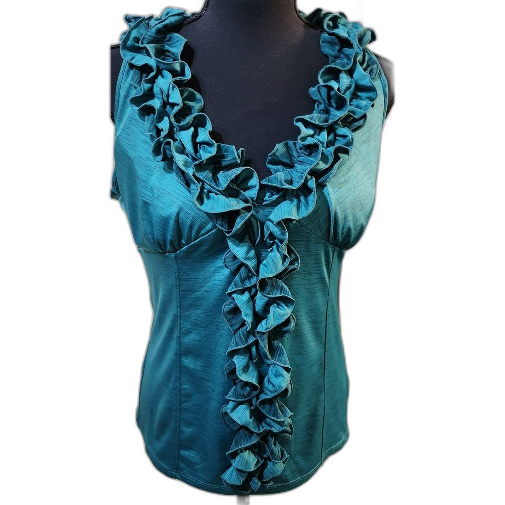 Urban Hearts Turquoise ruffled short sleeve, stretchy top size large
